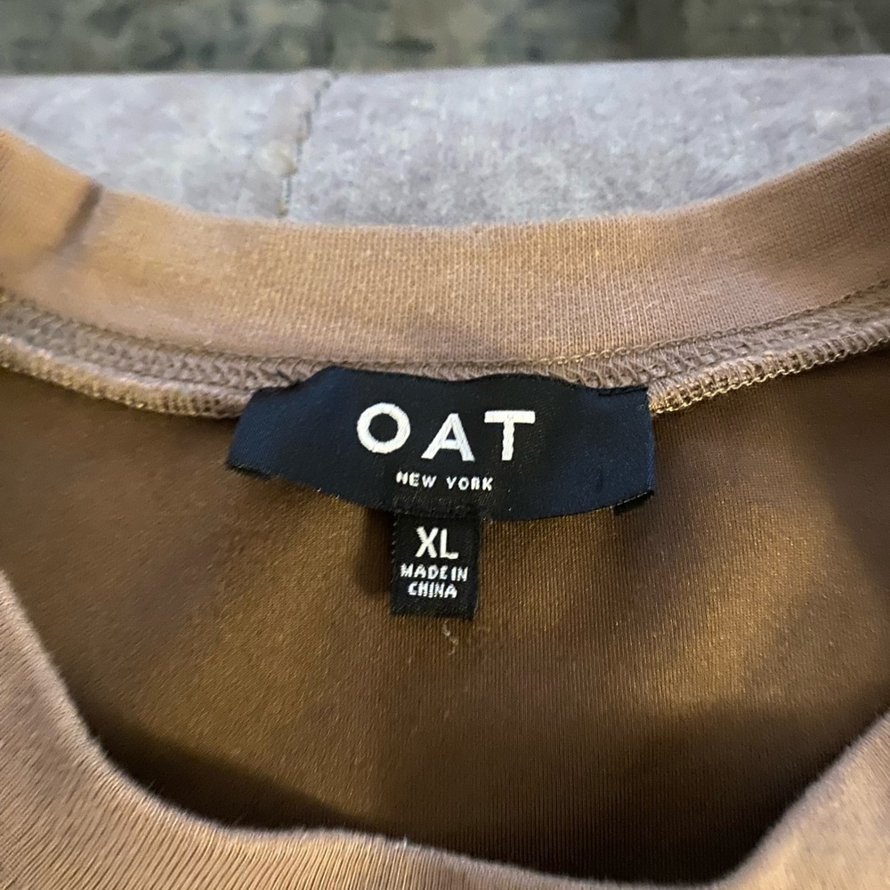 OAT New York long sleeve shirt. Size X-Large. Perfect for winter! - Picture 6 of 7